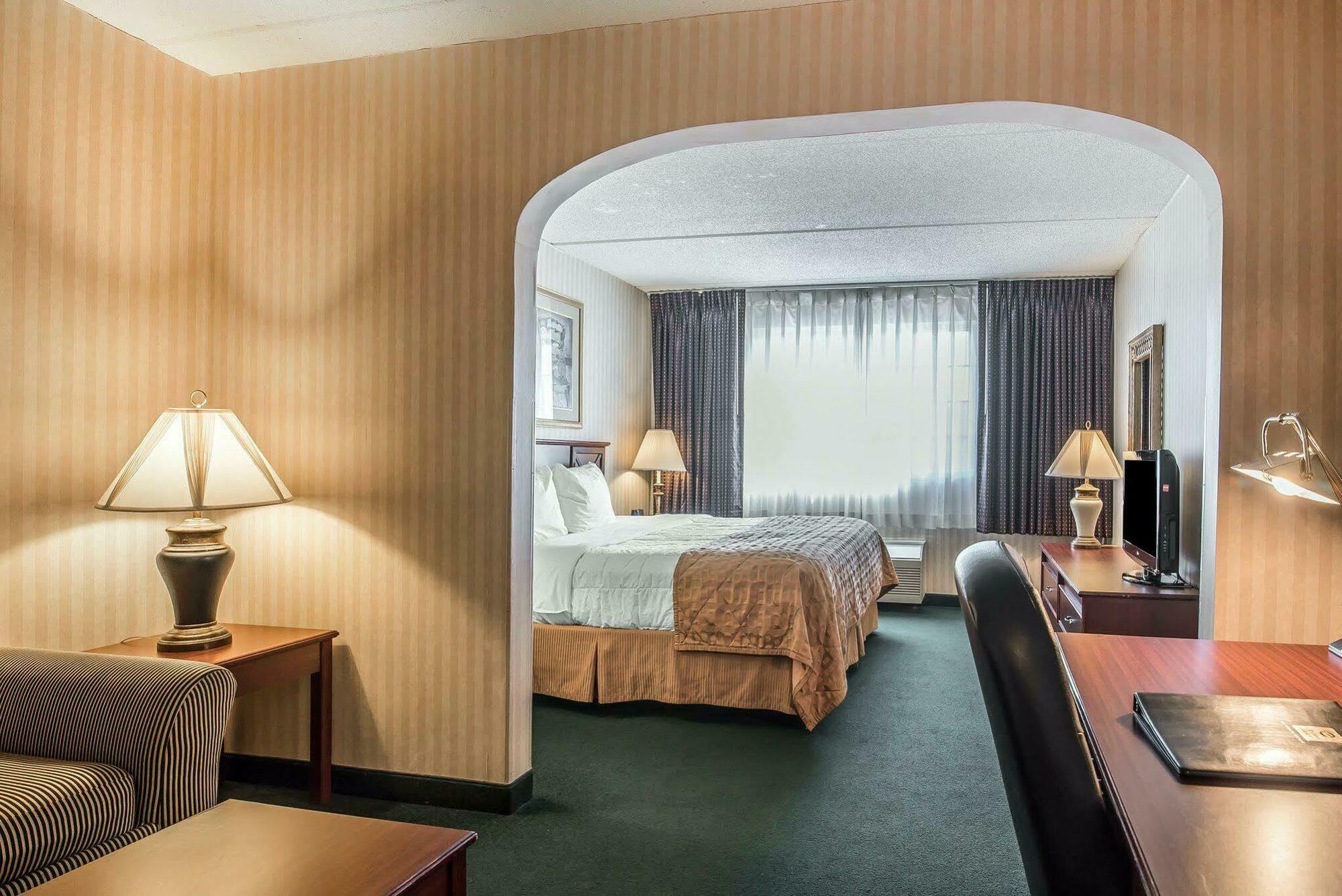 The Marx Hotel - Downtown - University Area Oneonta Eksteriør bilde