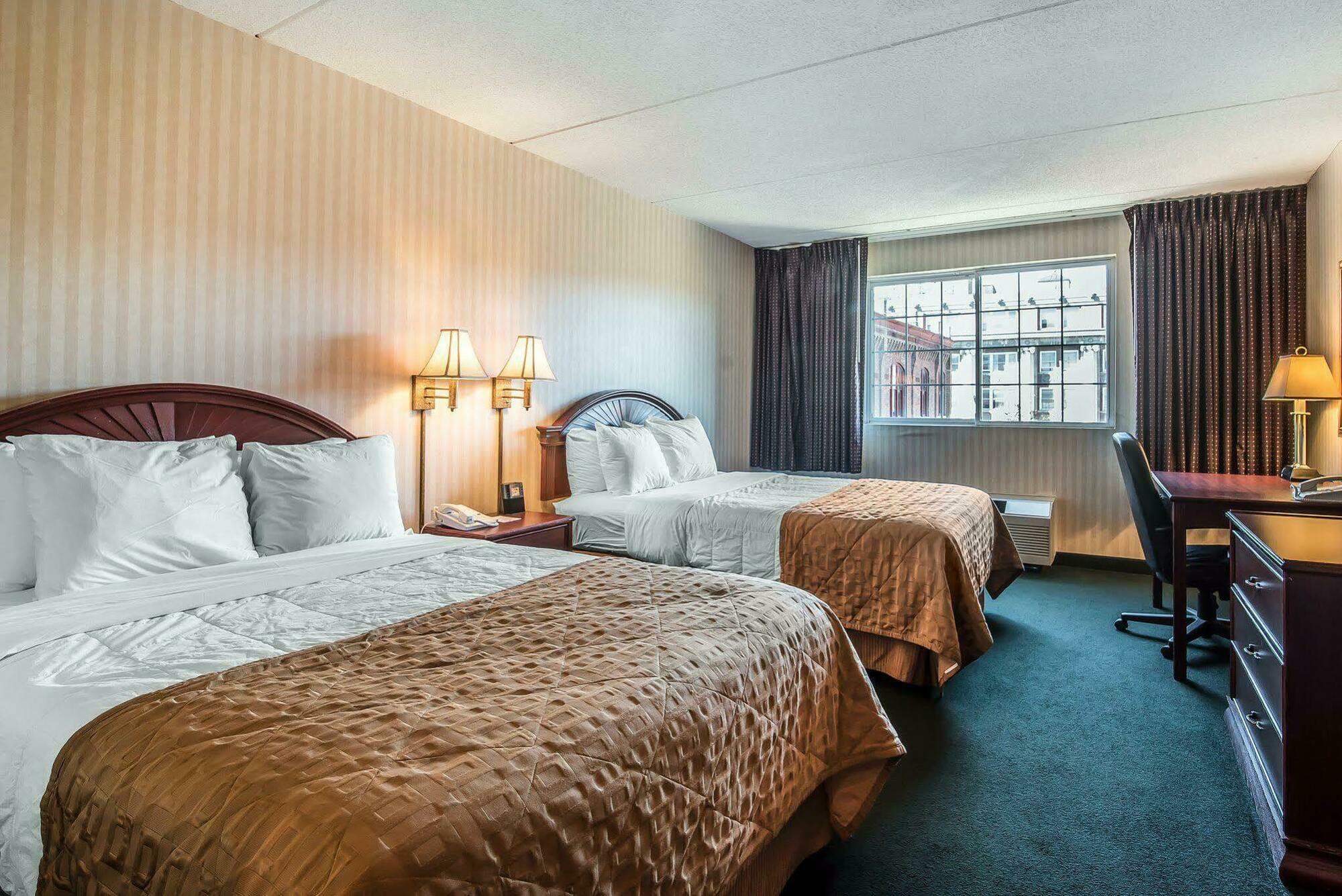 The Marx Hotel - Downtown - University Area Oneonta Eksteriør bilde